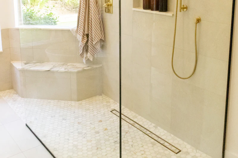 shower-base-resurfacing